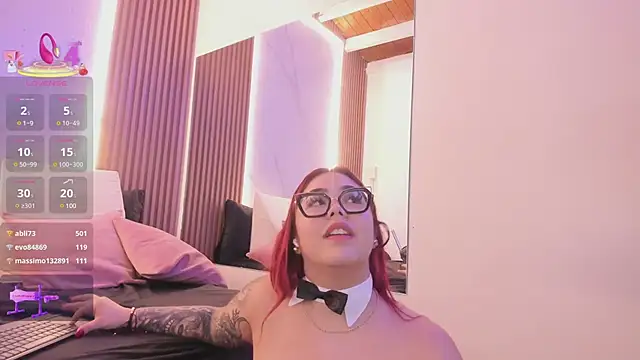 juicy led  online show from 7, 3, 2025