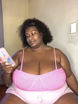bustytitsxxx online show from 4, 5, 2026