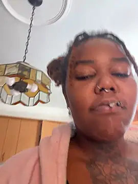 Snapshot of Goddess_Nafeesha chatting on 11, 10, 2025 Goddess Nafeesha online show from 11, 10, 2025