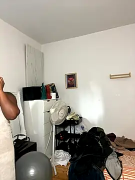 Snapshot of Goddess_Nafeesha chatting on 19, 10, 2025 Goddess Nafeesha online show from 19, 10, 2025