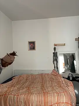 Snapshot of Goddess_Nafeesha chatting on 29, 10, 2025 Goddess Nafeesha online show from 29, 10, 2025