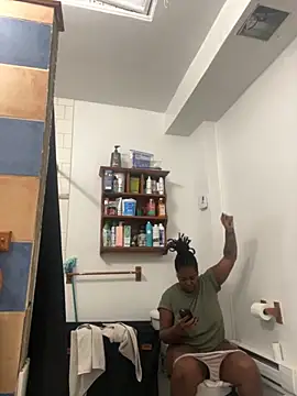 Snapshot of Goddess_Nafeesha chatting on 5, 11, 2025 Goddess Nafeesha online show from 5, 11, 2025