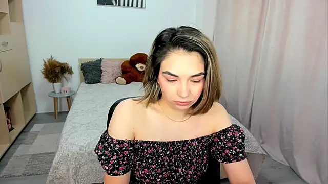 Alexa Dolly12 online show from 5, 5, 2026
