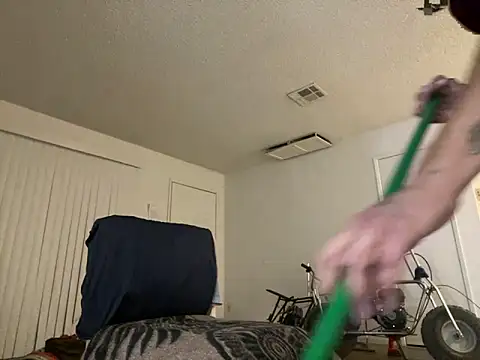 Snapshot of freakzmexx chatting on 13, 12, 2024 freakzmexx online show from 13, 12, 2024