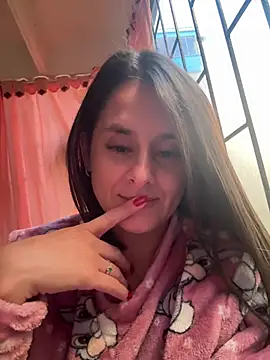 Alice milf  online show from 9, 5, 2026