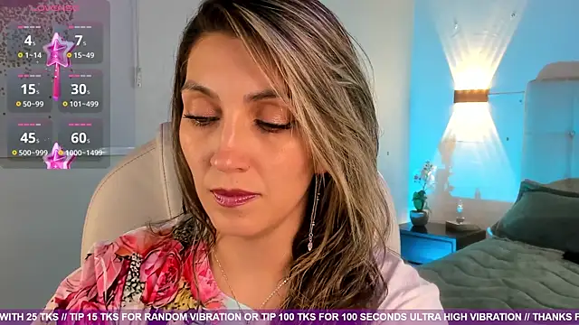 Snapshot of loly_marce chatting on 17, 1, 2025 loly marce online show from 17, 1, 2025