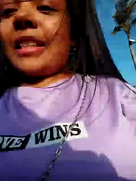 Melikasweetz online show from 3, 2, 2025