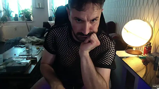 tomz0819 online show from 19, 6, 2026