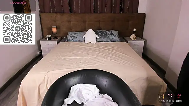 toooyour online show from 8, 9, 2025