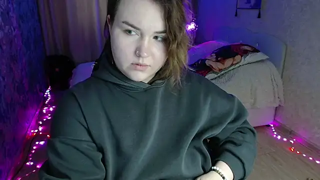 Jenny Fox online show from 6, 5, 2026
