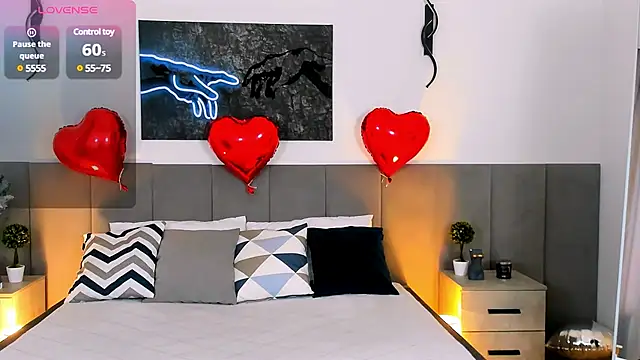 MiaBecky online show from 17, 2, 2025