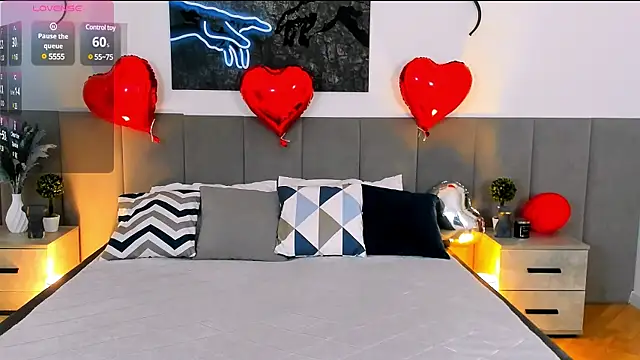 MiaBecky online show from 18, 2, 2025