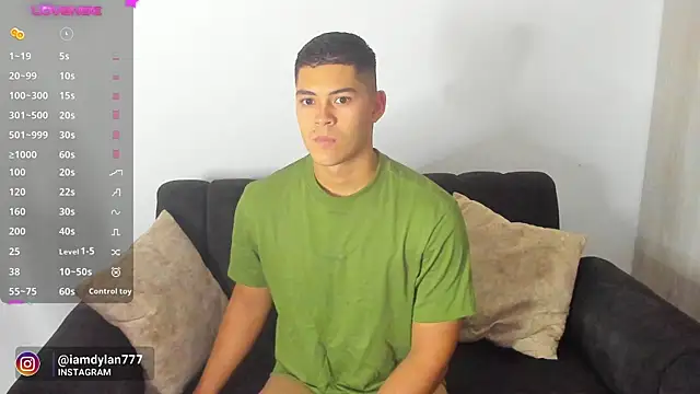 Iamdylan777 online show from 17, 12, 2024