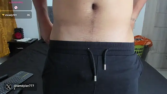 Iamdylan777 online show from 10, 1, 2025