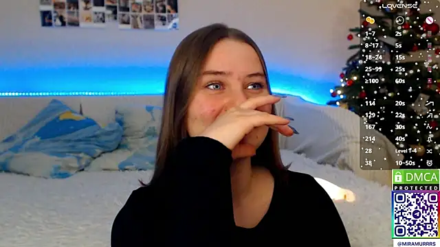 Snapshot of MurrrWorren chatting on 7, 1, 2025 MurrrWorren online show from 7, 1, 2025