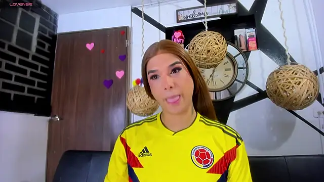 victoria aleia  online show from 23, 6, 2026