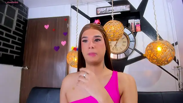 victoria aleia  online show from 24, 6, 2026