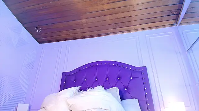 Snapshot of sarah_banks1 chatting on 7, 3, 2026 sarah banks1 online show from 7, 3, 2026