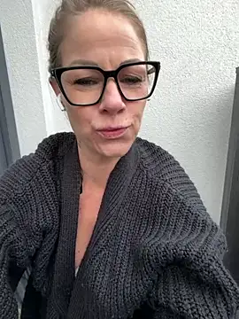 Tatjana Sue online show from 21, 4, 2026