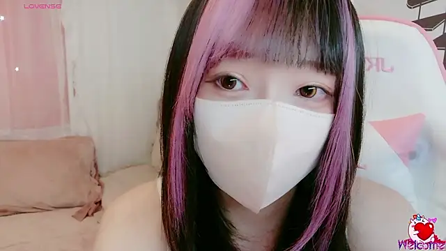 yuayua854 online show from 5, 3, 2026