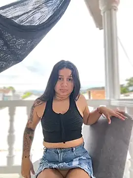 Pretty Isadora online show from 24, 12, 2024