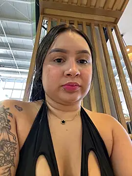 Pretty Isadora online show from 22, 1, 2025