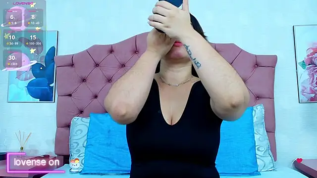 ThyaraJhons online show from 19, 11, 2025