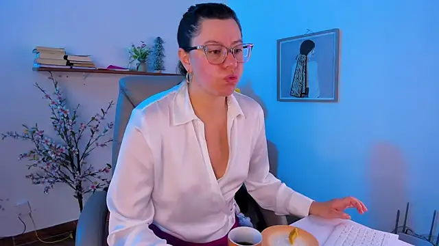Chanelll Taylorr  online show from 22, 7, 2026