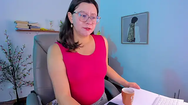 Chanelll Taylorr  online show from 29, 7, 2026