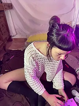 OniricFemme online show from 12, 11, 2025