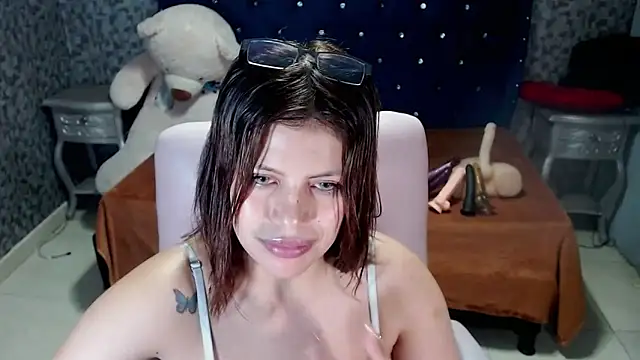 CurvyJulieth online show from 14, 1, 2025