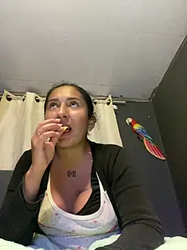 Snapshot of luna_asss chatting on 23, 7, 2026 luna asss online show from 23, 7, 2026