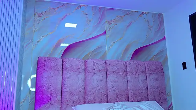 kendal rossi online show from 13, 3, 2026