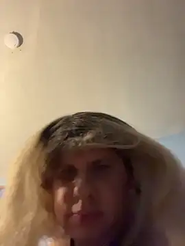 sexyJennifer1000 online show from 22, 10, 2025