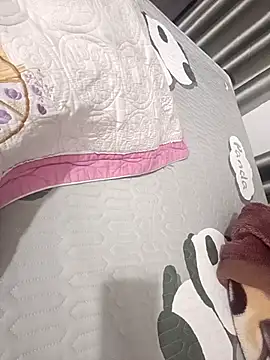 Snapshot of 2_sex chatting on 13, 12, 2025 2 sex online show from 13, 12, 2025