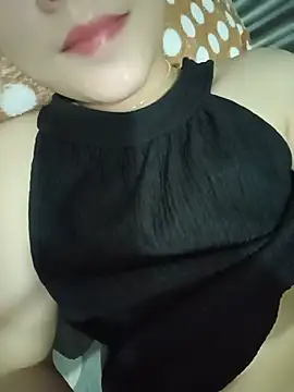 Snapshot of 2_sex chatting on 3, 8, 2026 2 sex online show from 3, 8, 2026