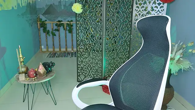 FioraMarmoris online show from 8, 3, 2025