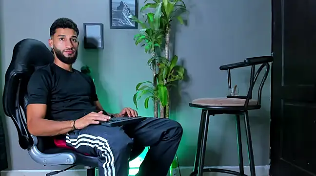 Damian 022 online show from 3, 1, 2025