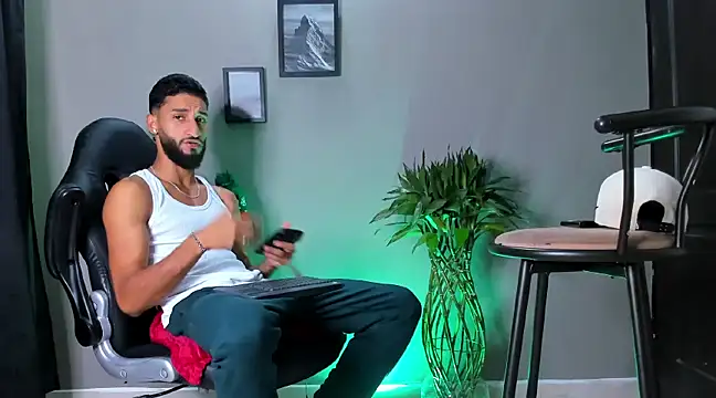 Damian 022 online show from 5, 1, 2025