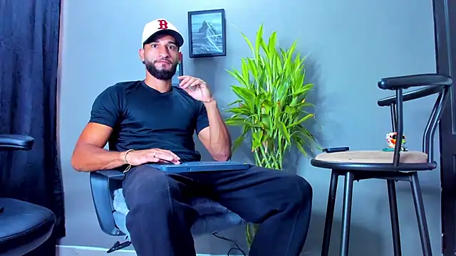 Damian 022 online show from 24, 9, 2025