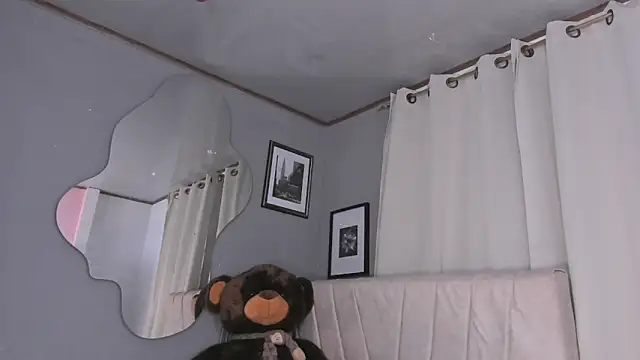 Snapshot of angeli_sexi chatting on 3, 3, 2026 angeli sexi online show from 3, 3, 2026