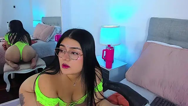 Samantha  Vega online show from 14, 7, 2026