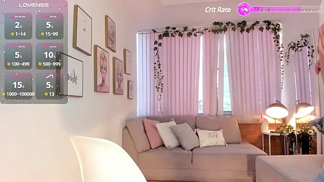 Snapshot of Bella_ev chatting on 10, 1, 2025 Bella ev online show from 10, 1, 2025