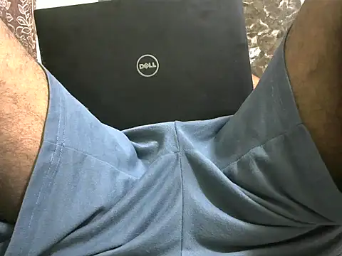 Snapshot of desihoney4u chatting on 13, 2, 2026 desihoney4u online show from 13, 2, 2026