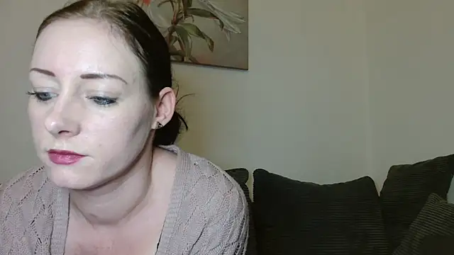 Jasmin-White online show from 12, 11, 2025