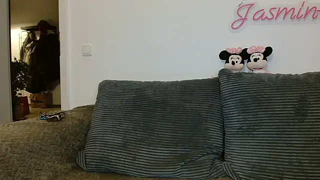 Jasmin-White online show from 12, 7, 2026