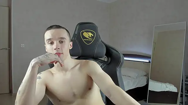 Snapshot of MasonWarholl chatting on 26, 12, 2024 MasonWarholl online show from 26, 12, 2024