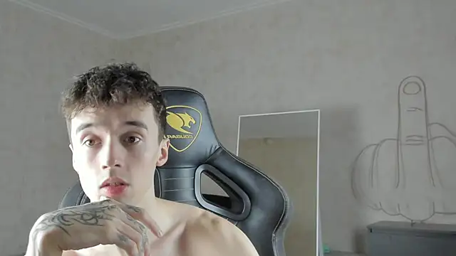 Snapshot of MasonWarholl chatting on 15, 10, 2025 MasonWarholl online show from 15, 10, 2025