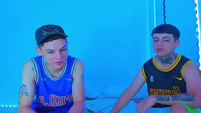 HOT boy2025 online show from 2, 2, 2025