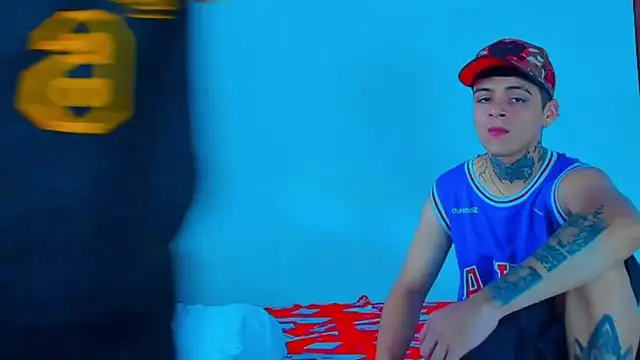 HOT boy2025 online show from 22, 3, 2025